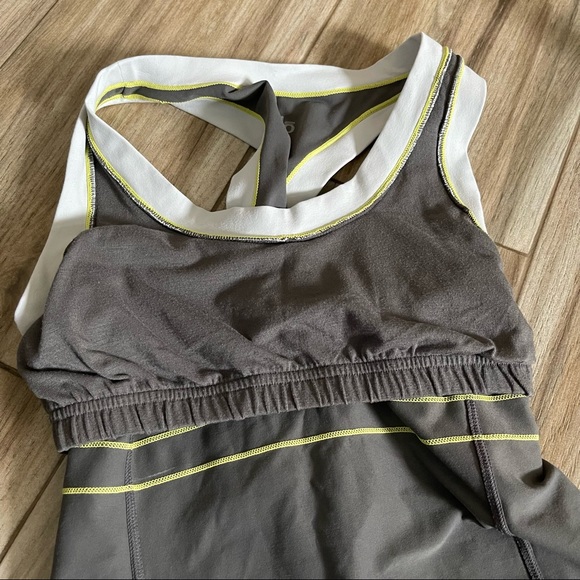 ALO Yoga Coolfit Running Graphite Workout RacerTank Small - Picture 8 of 10